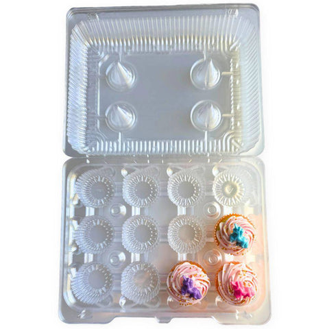 Clear clamshell cupcake containers