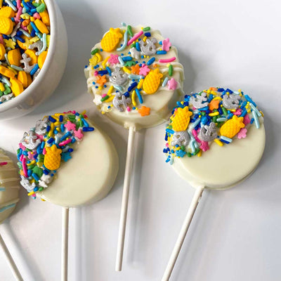 https://confectioneryhouse.com/cdn/shop/articles/20230608214009-how-to-make-chocolate-covered-oreo-lollipops-20-1.jpg?v=1686260420&width=400