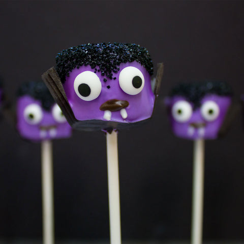 Easy Halloween Marshmallow Pops