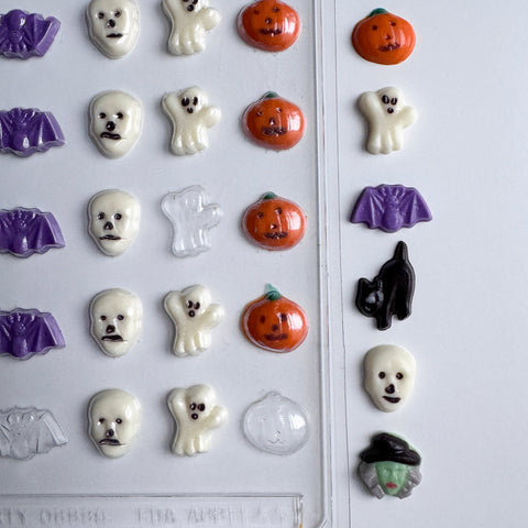 Tiny Halloween Dec-Ons Chocolate Mold