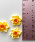 Daffodil Royal Icing Flowers Image