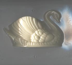 3-D Centerpiece Swan Molds  Part-B