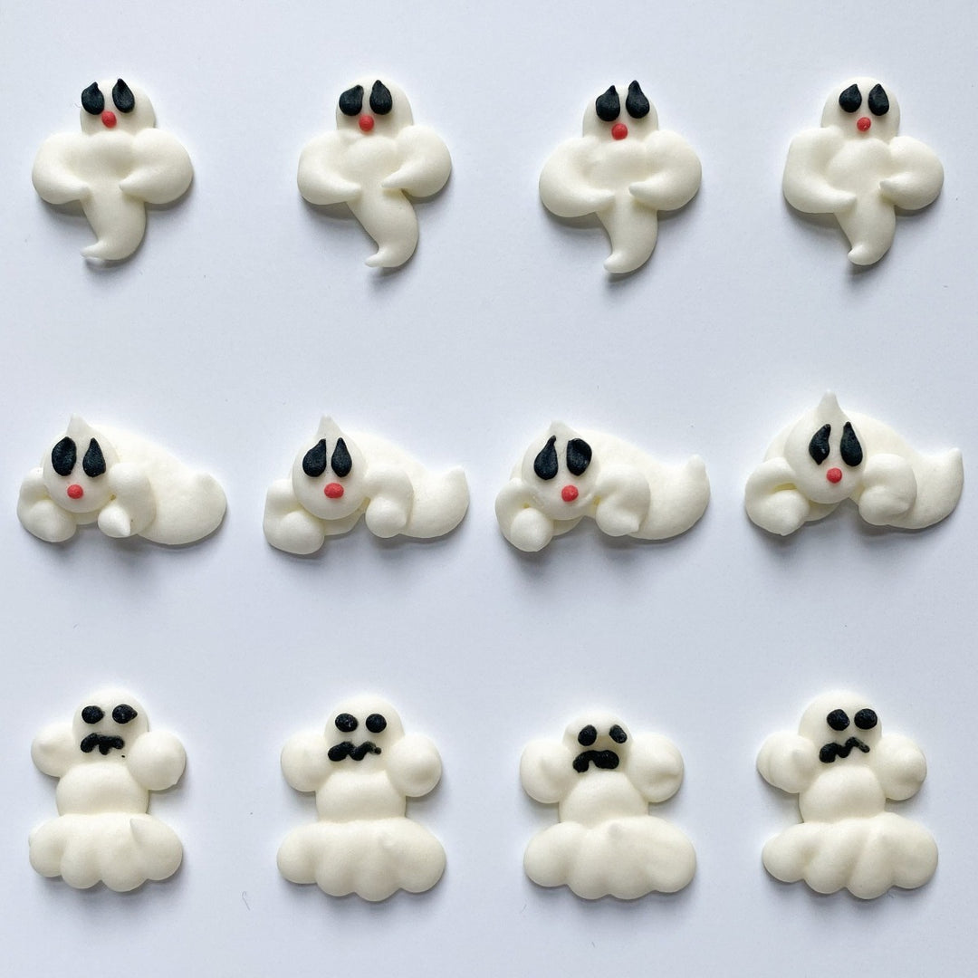 Mini Halloween Ghost Icing Decorations Halloween edible decorations Confectionery House