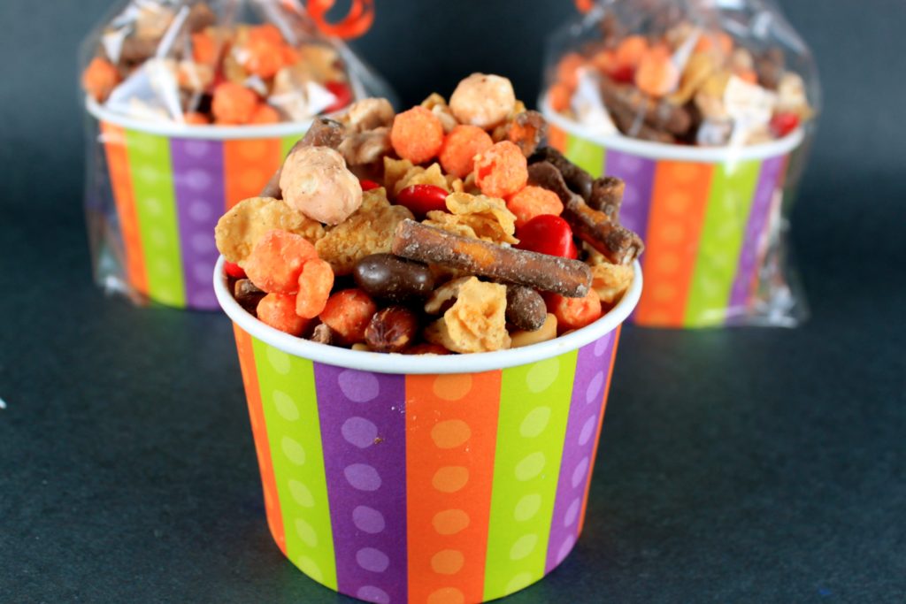 fall-potpourri-candy-snack-mix-blog